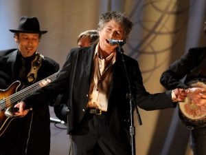 Bob Dylan durante i Grammy Awards 2011 (Getty Images)