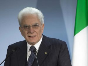 Mattarella sta per perdere la pazienza: “Subito la nuova legge elettorale”