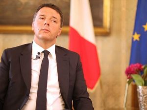 Renzi: "Per chi investe al Sud decontribuzione totale". Inps: "Contratti stabili in calo"