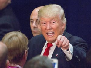 Media Usa: “Mosca può ricattare Trump”. Lui replica: “Fake news, caccia alle streghe”
