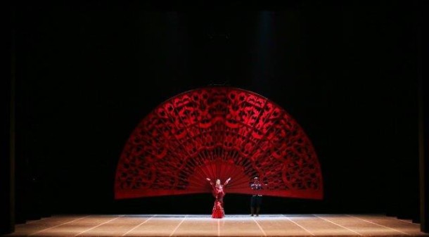 La danza spagnola de "Lo Schiaccianoci", ph. Brescia e Amisano