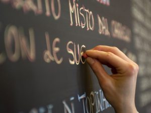 Lingua italiana, nelle facoltà è sostituita dall'inglese: la Corte costituzionale dice No