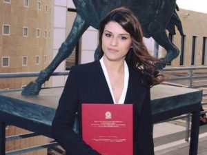 Lo Stato piange Maria Rita, figlia suicida del boss. Procuratore Reggio: “Siamo tutti responsabili”
