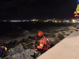Naufragio di Rimini, recuperati i corpi dei tre dispersi: salgono a 4 le vittime