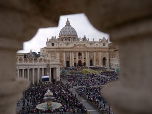 Gli ospedali cattolici non cureranno chi firmerà un biotestamento