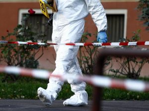 Rovigo: accoltella il marito e tenta di suicidarsi con la candeggina