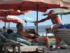 Scoperta shock: kebab di carne di cane venduto ai vacanzieri ignari nella località turistica