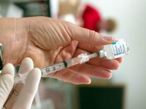 Decreto Vaccini, la circolare: multe per i genitori ed esonero solo con certificato medico