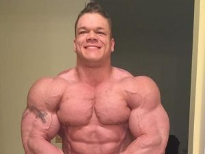 Un boccone gli va di traverso: muore il noto bodybuilder. Aveva 26 anni
