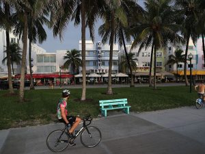 Come evitare le truffe delle case vacanze, i consigli della Polizia postale