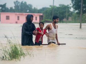 Alluvione in Nepal, si contano 47 morti e 36 dispersi. La Farnesina mette in salvo 14 connazionali