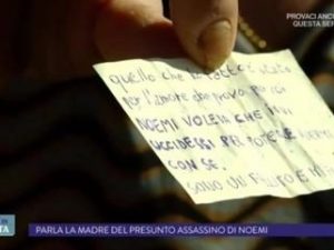 La madre dell'assassino di Noemi: "Mio figlio subiva, poi ha reagito così"