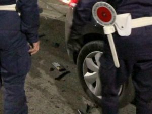 Stupro a Firenze, un testimone: "I carabinieri hanno abbordato le americane in discoteca"