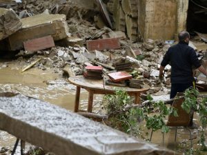 Alluvione Livorno, annullato Festival dell'Umorismo: "La città è in lutto"