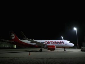 Airberlin, sciopero improvviso dei piloti: decine di voli cancellati