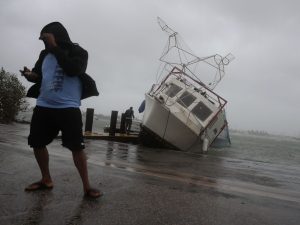 Uragano Irma devasta la Florida, oltre 3 milioni al buio. Trump approva stato di disastro