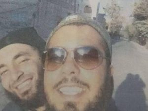 A destra Labidi Wael, monitorato a Torino e morto in Siria
