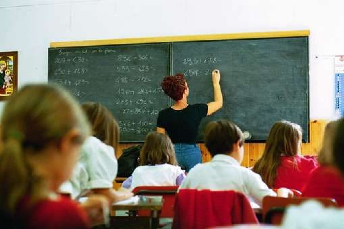 Quanto Guadagna Una Maestra Di Sostegno