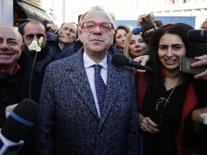 Rotondi: “Salvini e Di Maio sono giovani e belli ma Berlusconi è una rockstar”