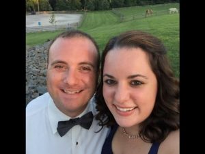 Usa, poliziotto muore in un incidente nel giorno del suo matrimonio. Morto anche un collega