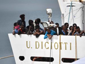 Malta risponde ‘no’ all’appello di nave Diciotti: “Non accogliamo i 177 migranti”