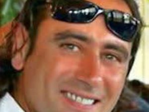 La storia di Dino Budroni, ucciso dalla pistola di un poliziotto a un posto di blocco
