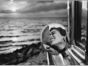 Elliott Erwitt: a Pavia arriva Icons la mostra di fotografie, da Che Guevara a Marilyn Monroe