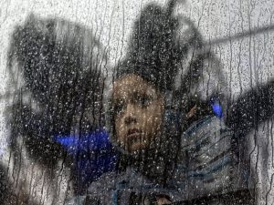 Bambina migrante di 7 anni muore di sete in un centro di accoglienza alla frontiera USA