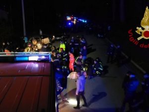 Corinaldo, Tommaso si è svegliato dal coma: migliorano le condizioni dei feriti più gravi