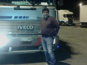 Ucciso con un colpo di fucile in pieno volto: camionista di 48 anni, trasportava finocchi