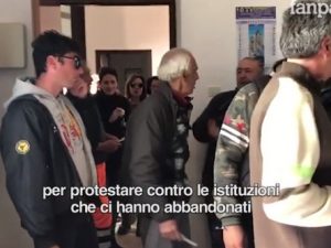 Linosa, i residenti restituiscono le schede elettorali: “Noi abbandonati dalle istituzioni”
