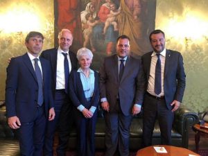 Solo visibilità per Salvini! Professoressa sospesa a Palermo, nessuna revoca del provvedimento