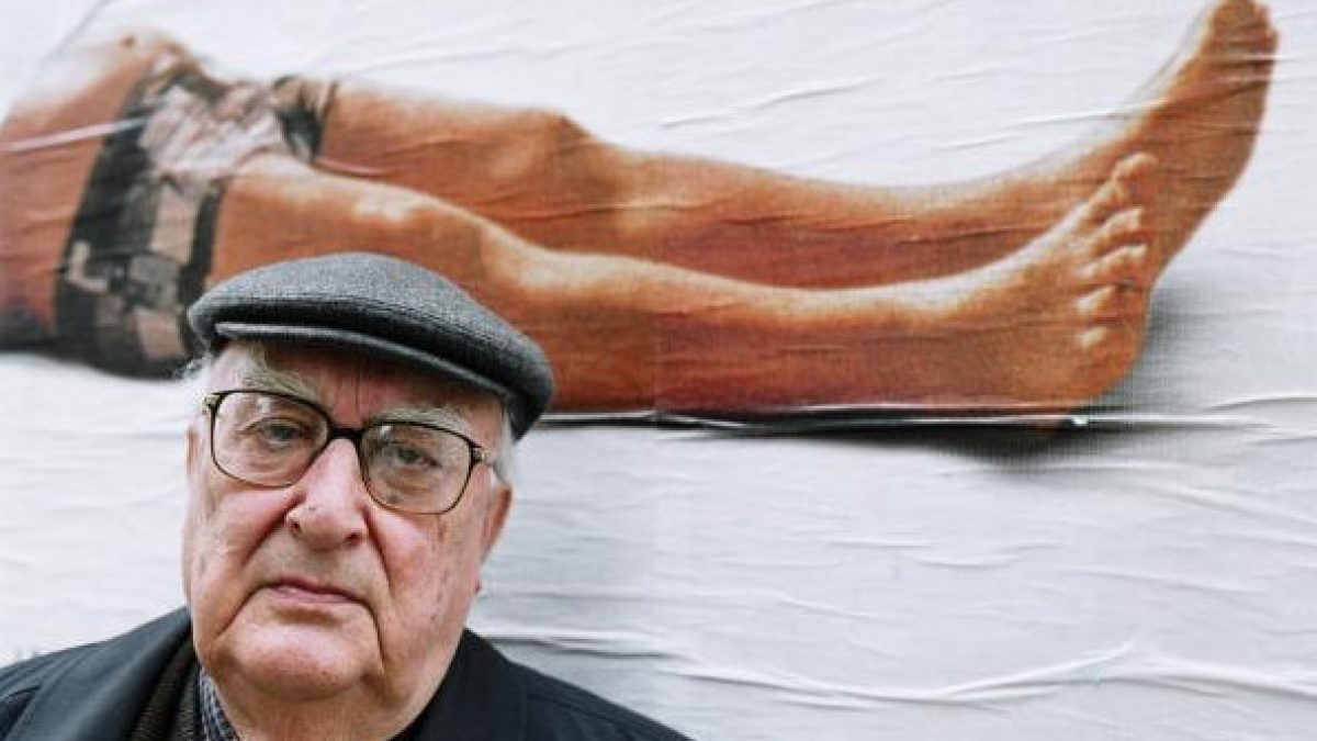 "La notte di Ferragosto" di Andrea Camilleri fa parte della raccolta "Ferragosto in giallo", pubblicata da Sellerio nel 2013.