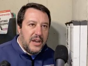 Salvini al citofono, l’accusa del 17enne: “Ora tutti mi chiamano spacciatore”