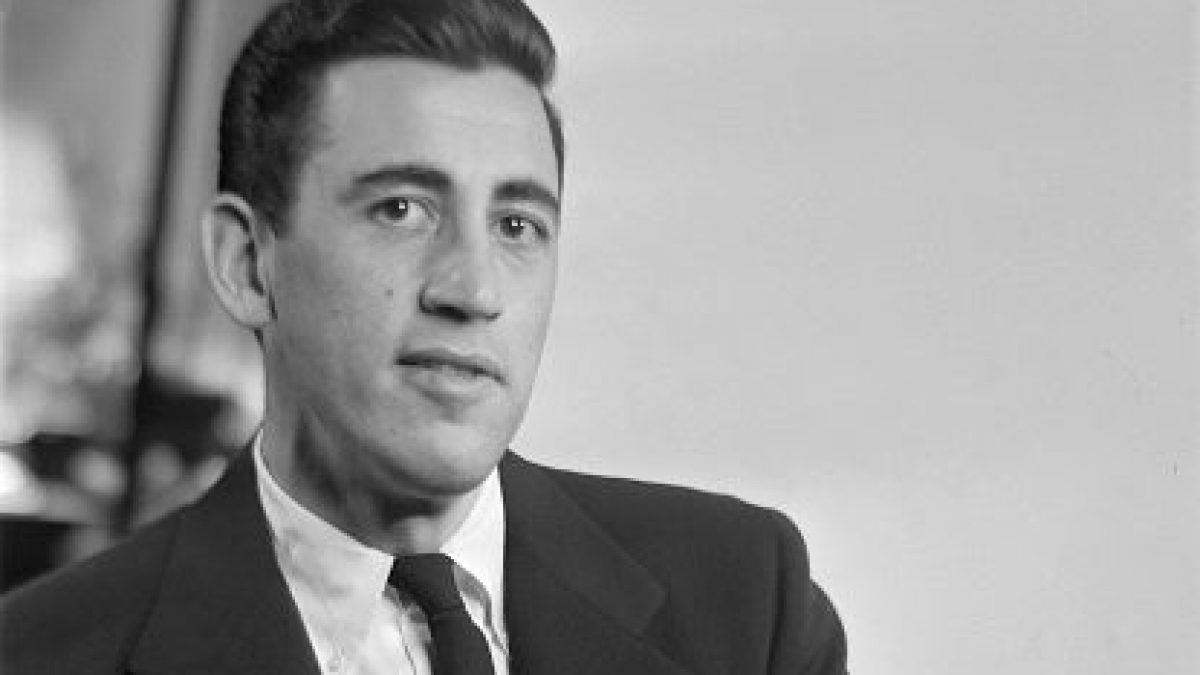 J. D. Salinger muore il 27 gennaio 2010.