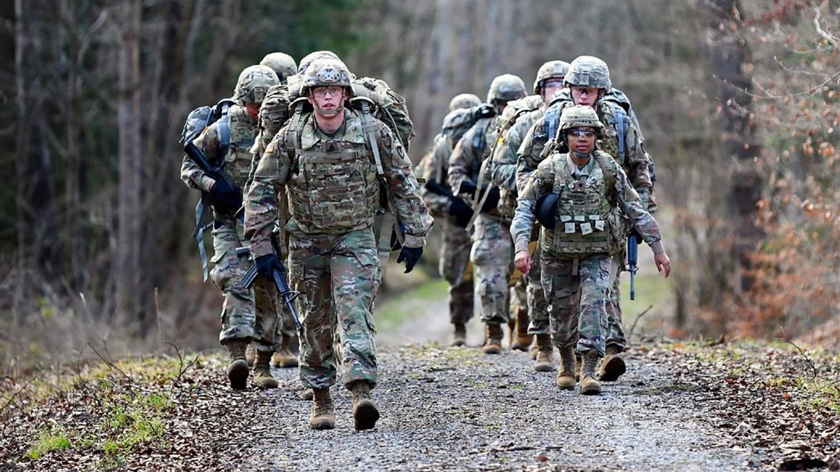 Militari Usa impegnati in un’esercitazione a Stoccarda, Germania (Jason Johnston/US Army)