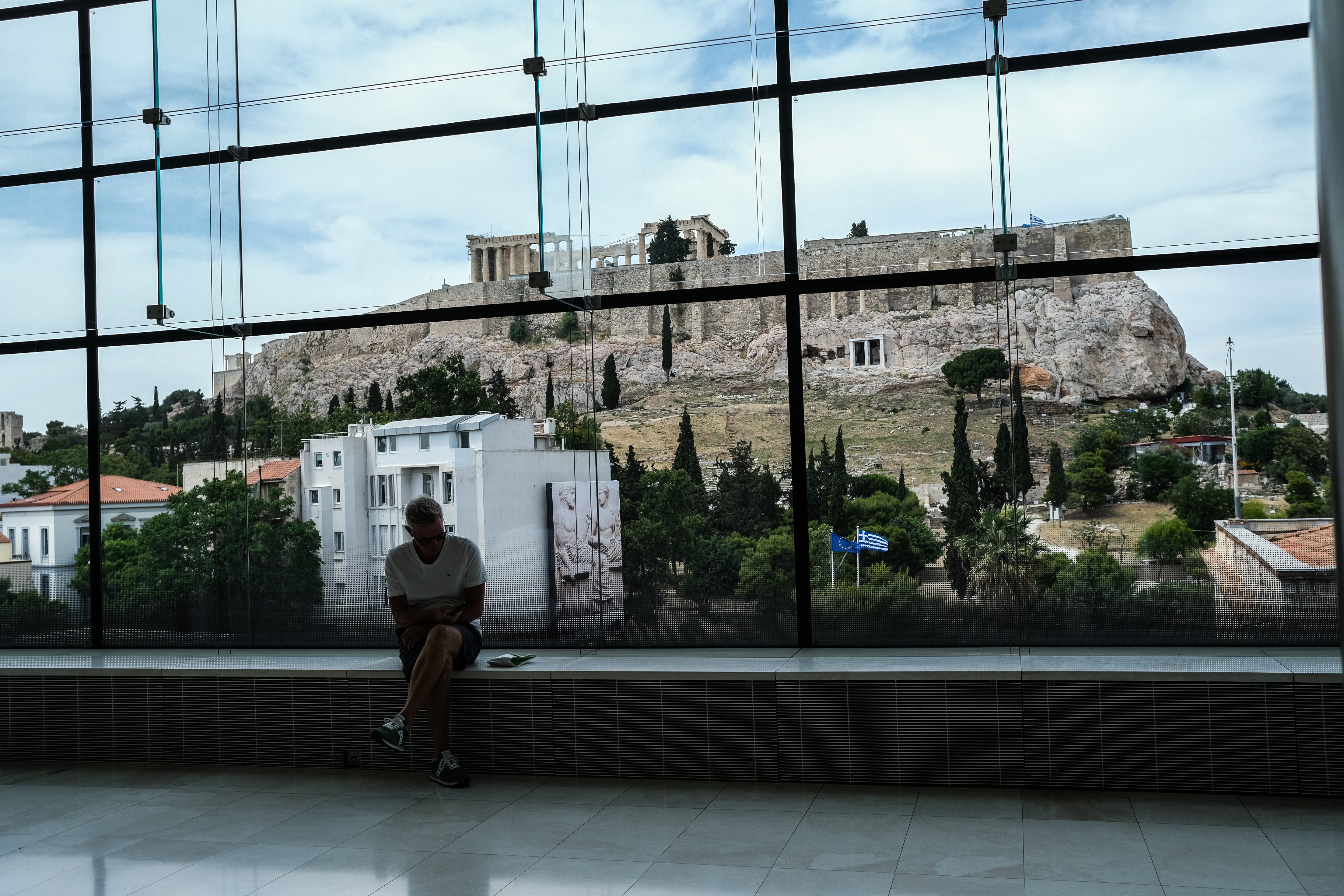 Grecia, aumentano i nuovi casi il governo impone nuove restrizioni