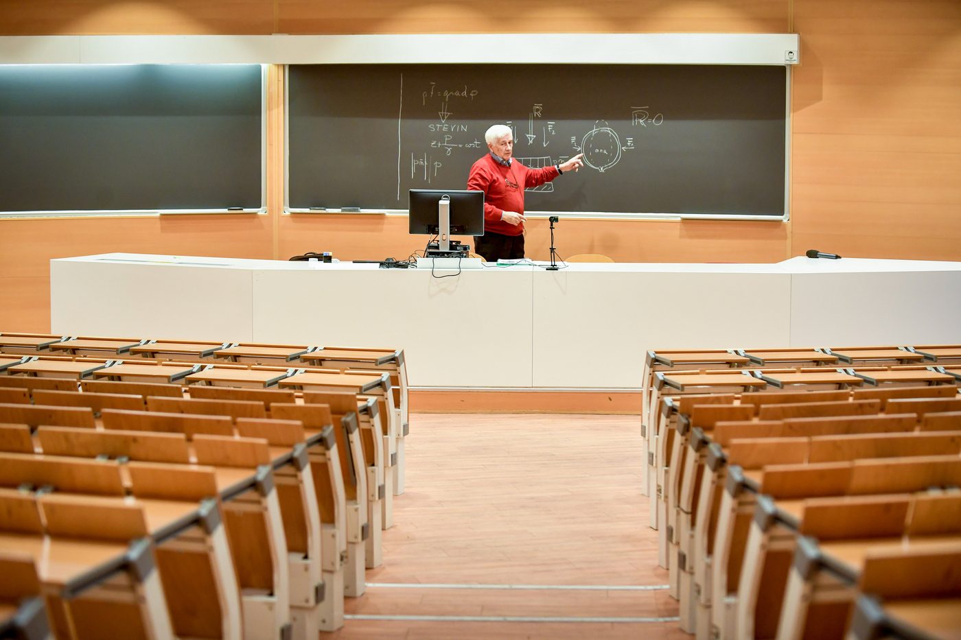 Università, a settembre si torna in aula: l'annuncio della ministra Messa - Vimarsana News