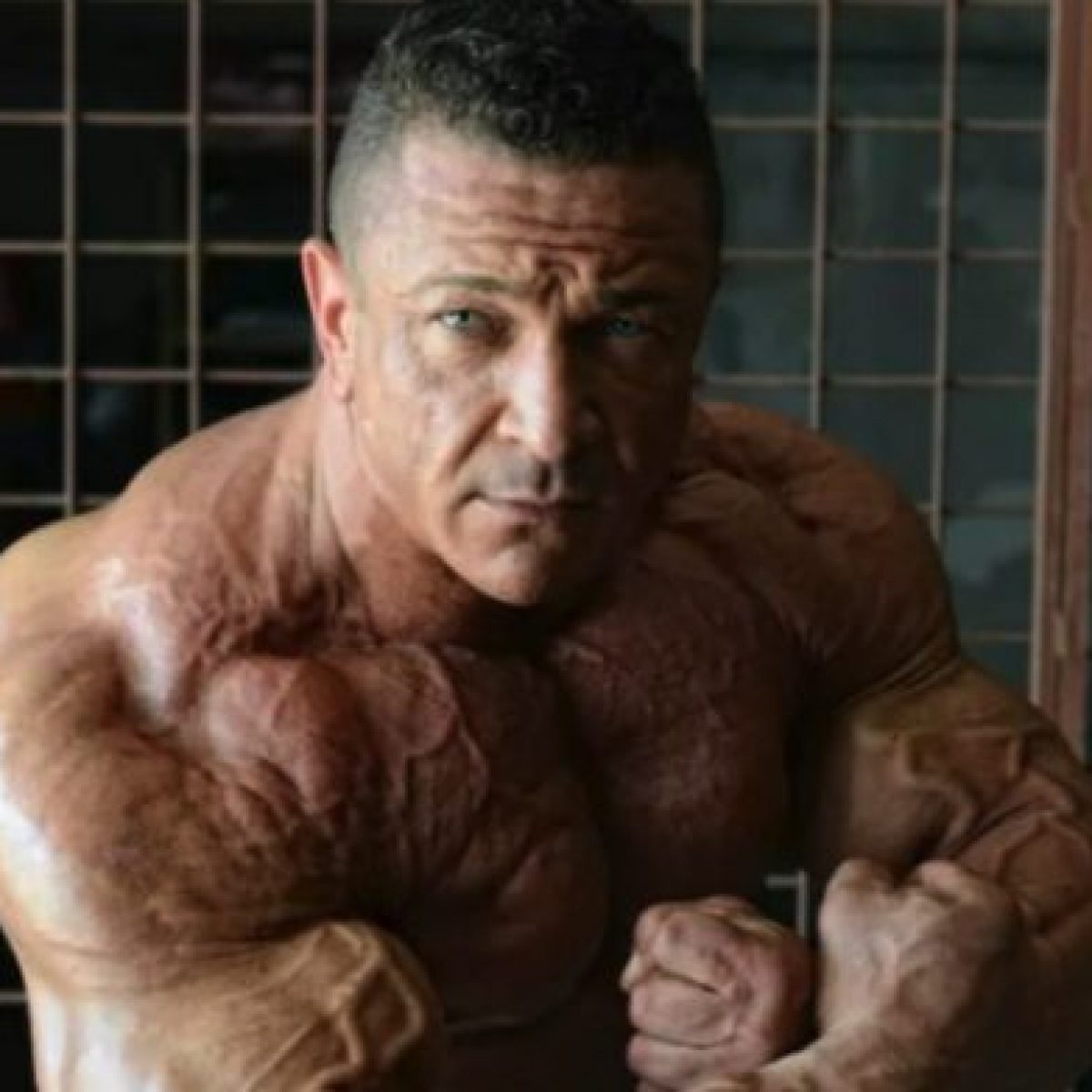 Caorle Trovato Morto Il Campione Di Body Building Alberto Clementi Prelevati Integratori In Casa