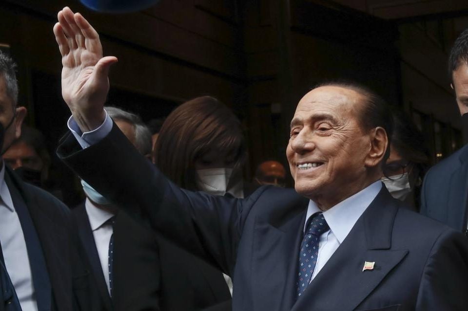 Berlusconi Puo Essere Eletto Presidente Della Repubblica