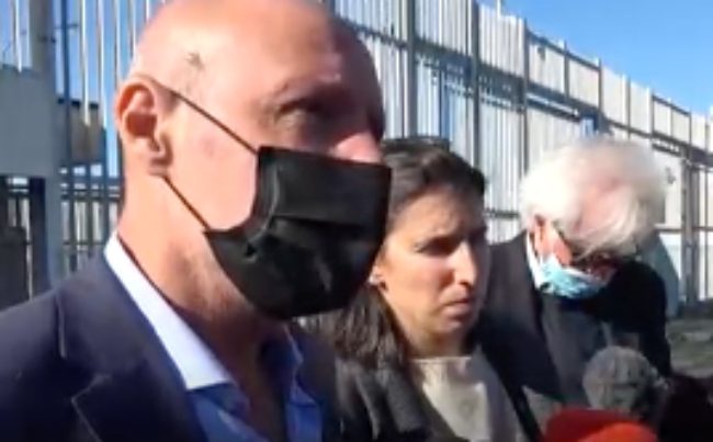 Si apre il processo per la morte di Giulio Regeni, De Falco: "Non andate più in Egitto"