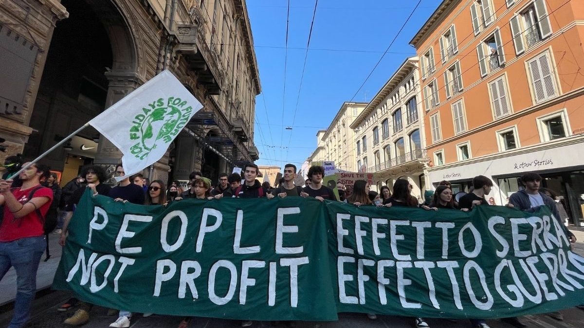 25 marzo 2022, Bologna, sciopero globale per il Clima indetto da