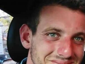 Giallo a L’Aquila: imprenditore impiccato, un mese fa era stato ferito con una pistola da macello Giallo a L’Aquila: imprenditore impiccato, un mese fa era stato ferito con una pistola da macello