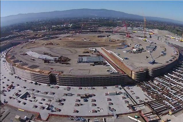 L'Apple Campus 2 dal video "The Donut" di MyithZ/Youtube