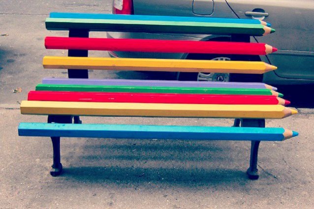 Creatività pubblica: ecco le 20 panchine più originali che abbiate mai visto