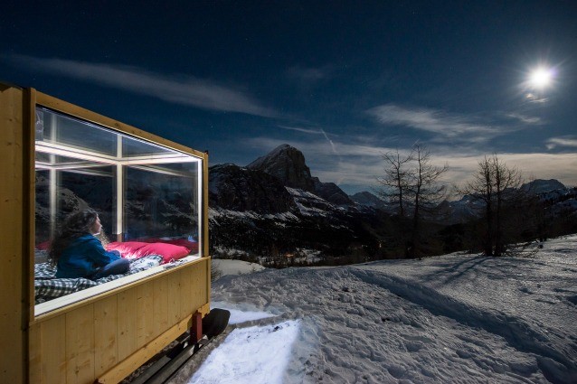 Starlight Room: ecco la scatola mobile per dormire sotto le stelle di Cortina