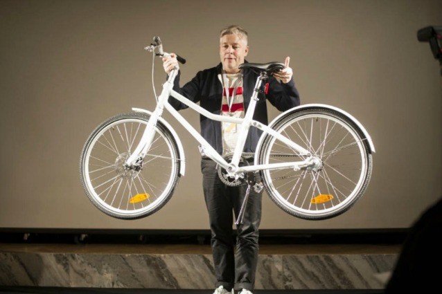IKEA si dà alle due ruote: ecco la prima bici componibile del colosso svedese