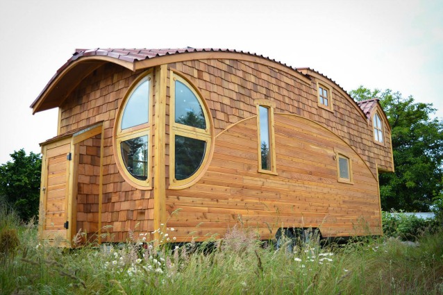 Moon Dragon: la casa mobile che sembra uscita da una fiaba