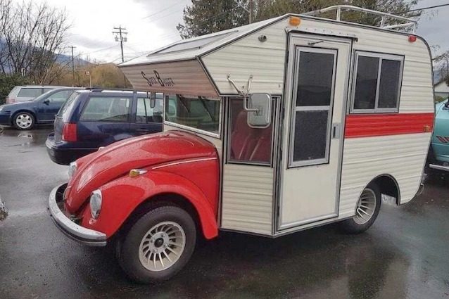 Super Bugger: quando il Maggiolino Volkswagen si innamora di un camper