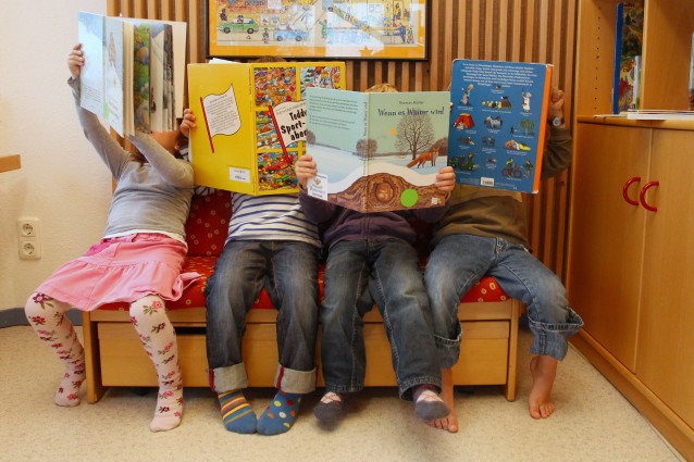 In Svezia la prima scuola senza banchi né orari in cui i bambini sono liberi